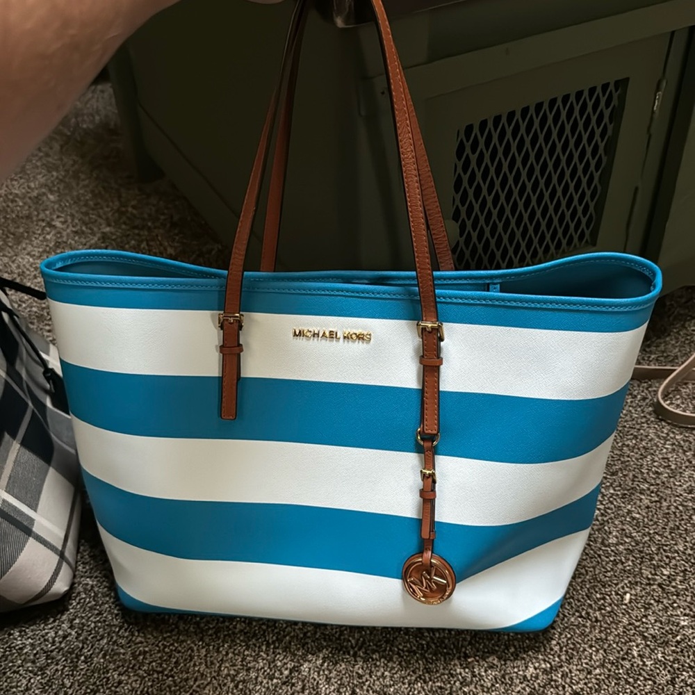 New Without Tags Michael Kors Tote